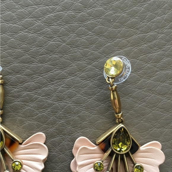 Stella and Dot Rory Blush Earrings - Picture 3 of 4